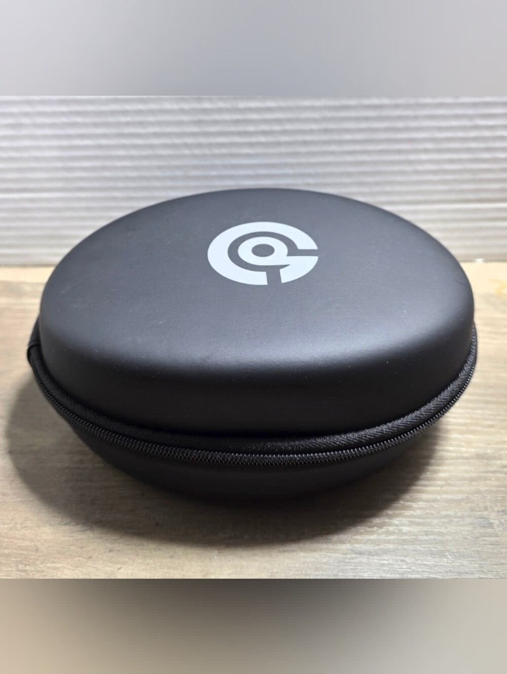 Beats by Dre. Hard Case For BEATS Solo & Studio Series Headphones. Case Only.
